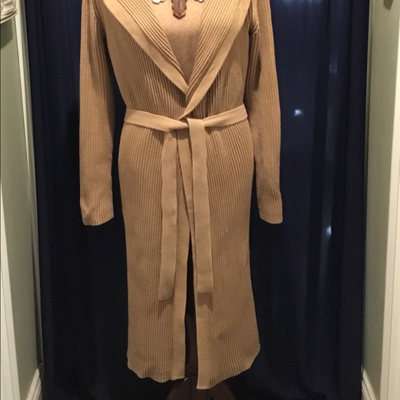 Sweater Coat Woman’s - Picture 3 of 8